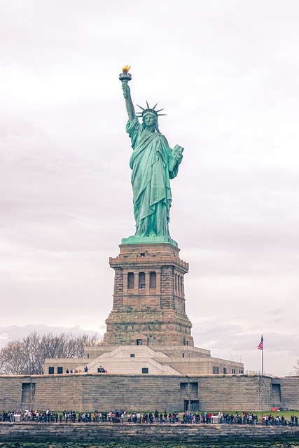 Statue of Liberty to address immigration law