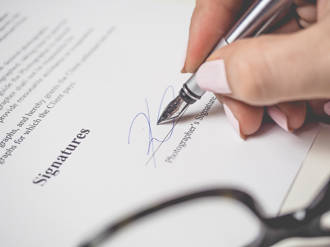 7 Essential Business Contracts